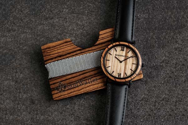Gratis anker Ebony